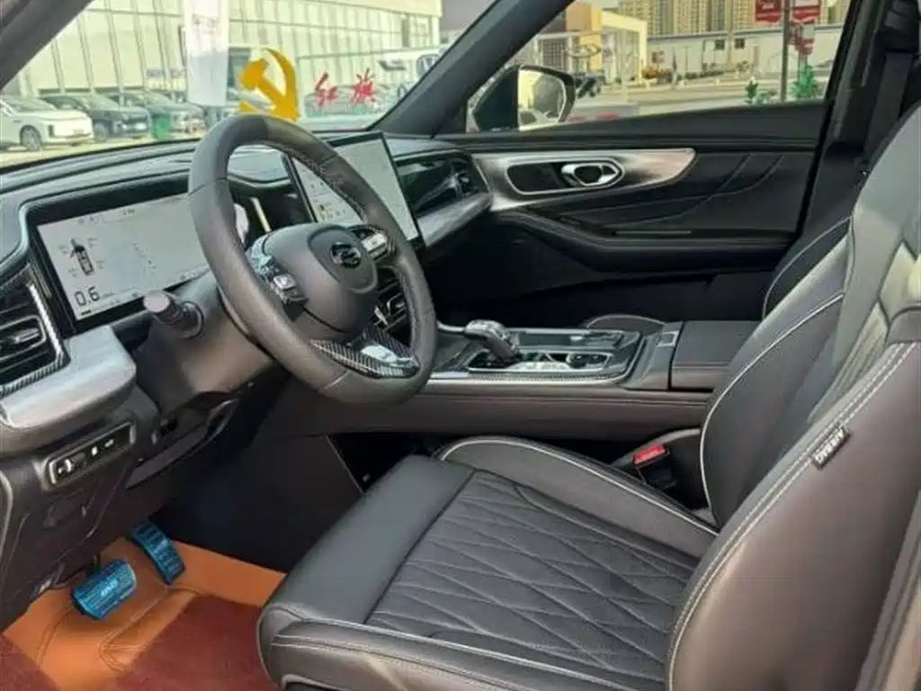 GAC Motor Trumpchi GS8 2024 — фото 6