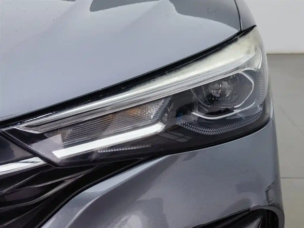 Roewe i5 2021