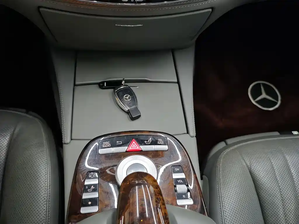Mercedes-Benz S-Class 2007 — фото 16