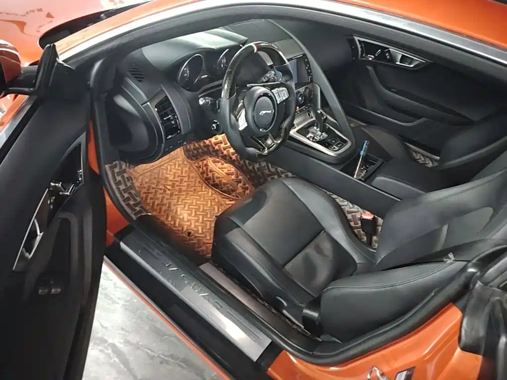Jaguar F-TYPE 2016 — фото 16