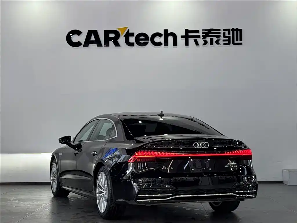 Audi A7L 2024 — фото 6
