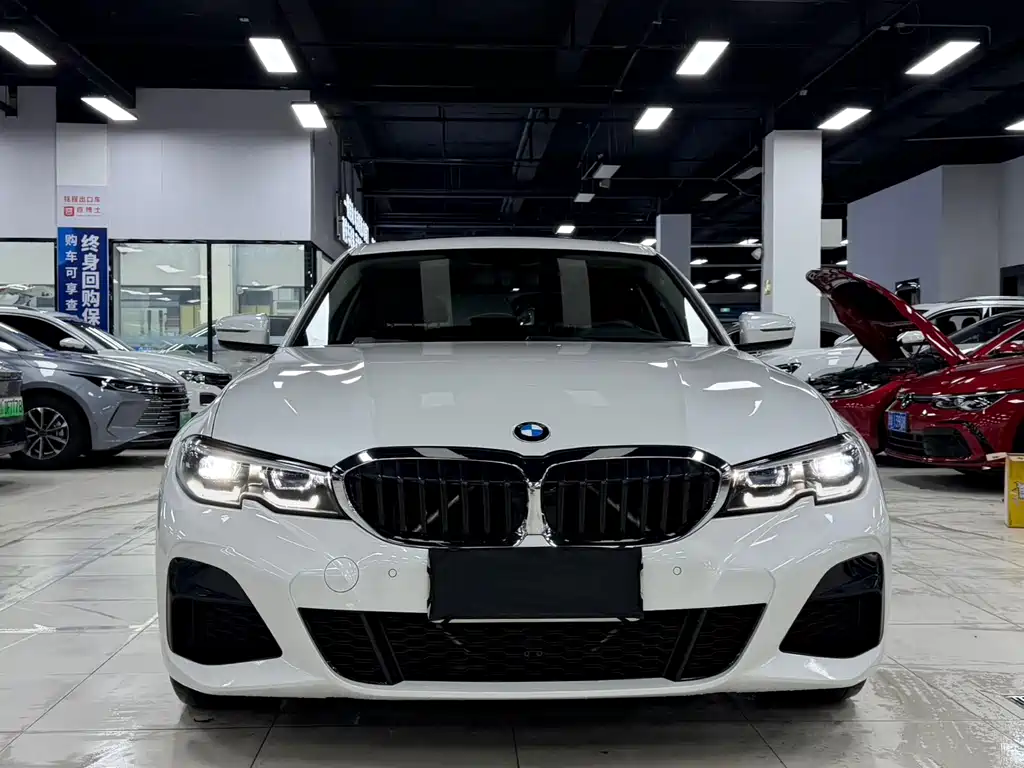 BMW 3 Series 2022