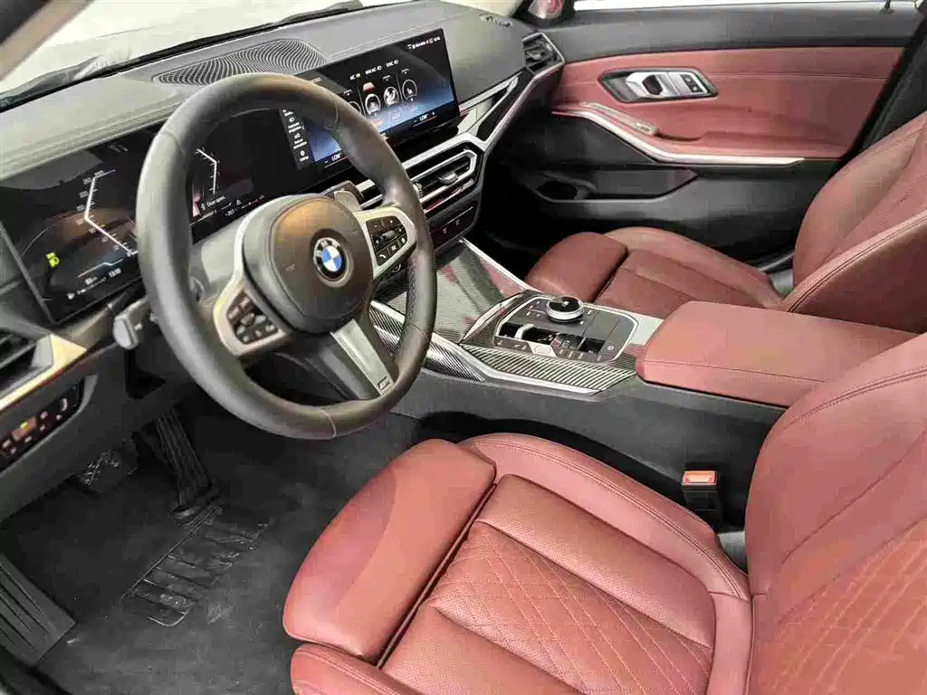 BMW 3 Series 2023 — фото 10