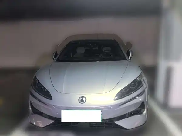 Denza Z9GT 2025