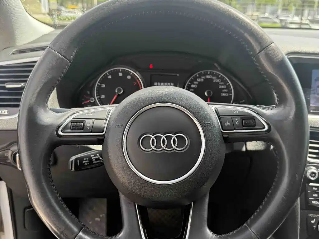 Audi Q5 2017 — фото 8