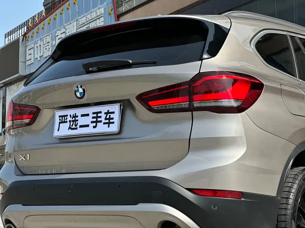 BMW X1 2022 — фото 15
