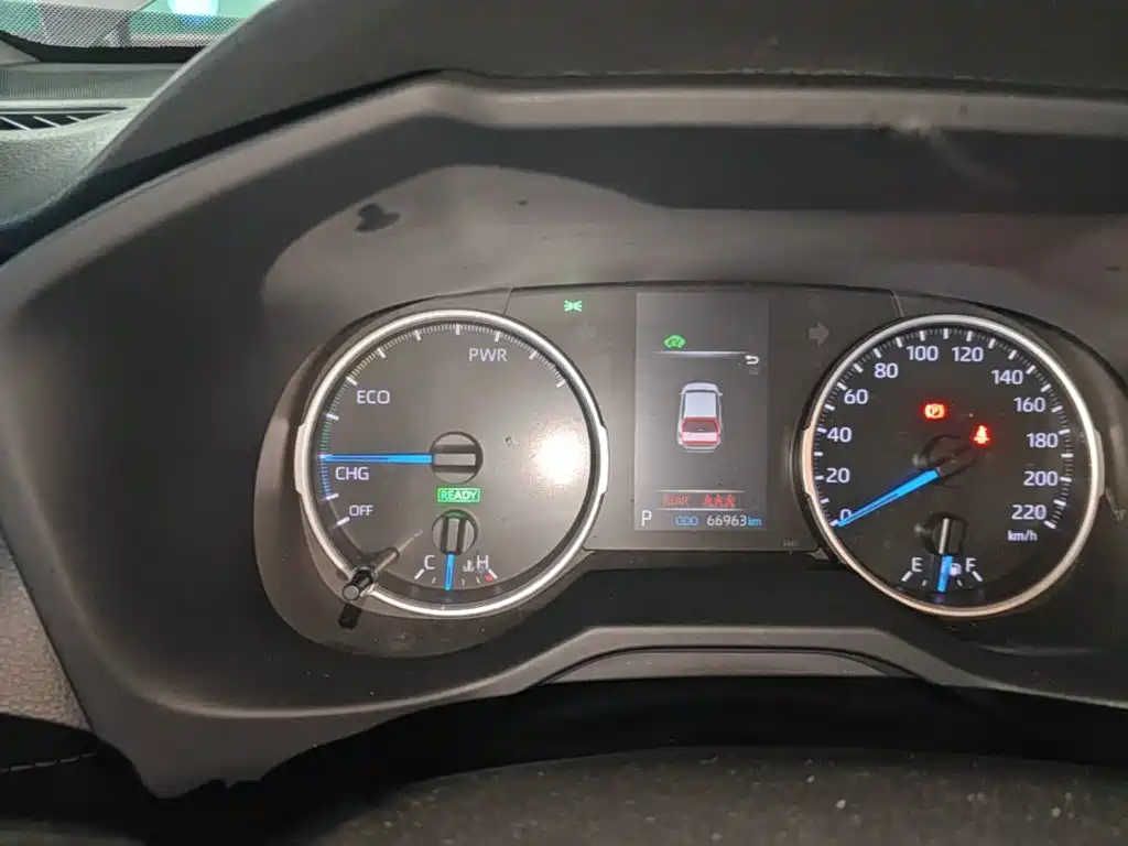 Toyota Wildlander 2020 — фото 12