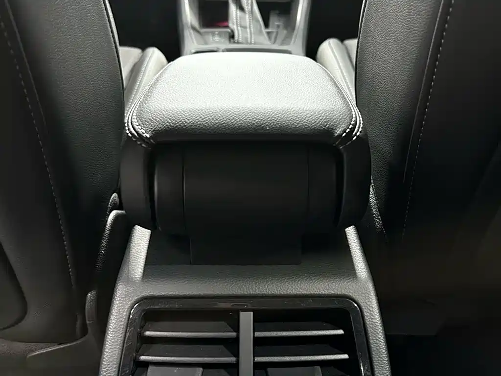 Audi Q3 2022 — фото 17