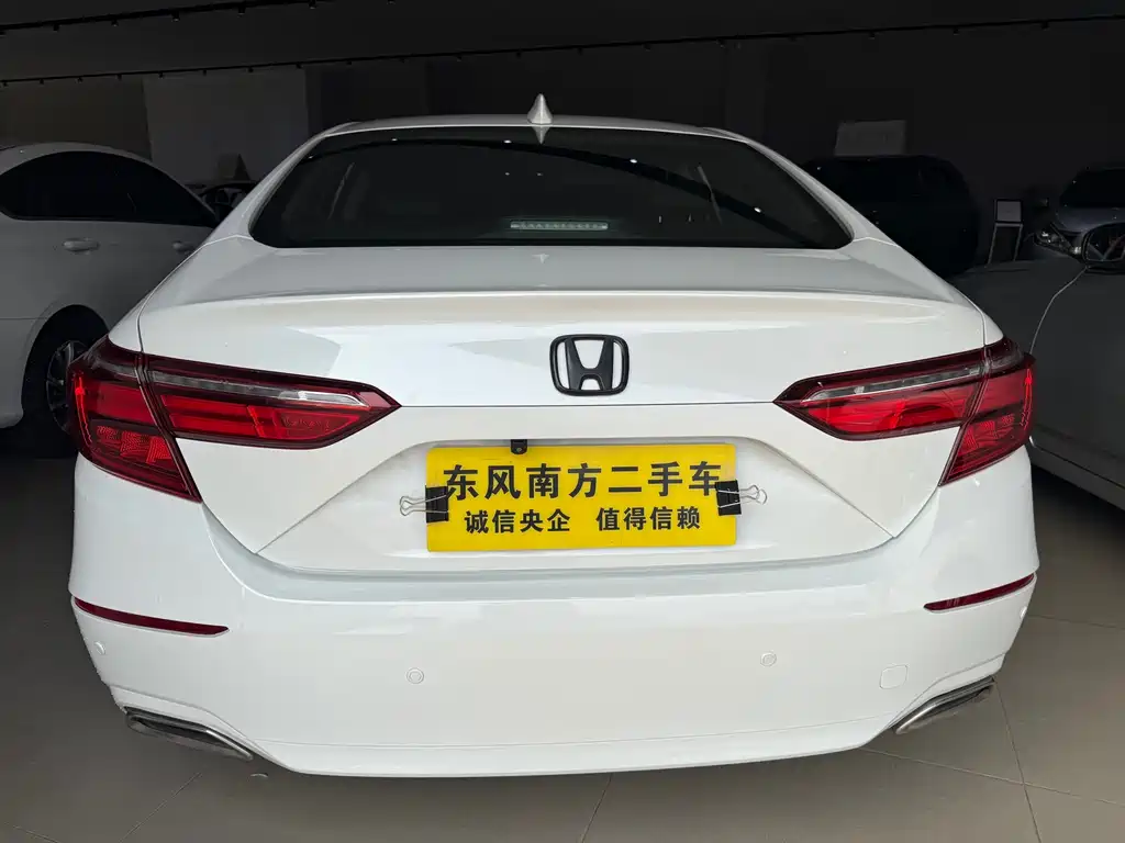 Honda Inspire 2021 — фото 12