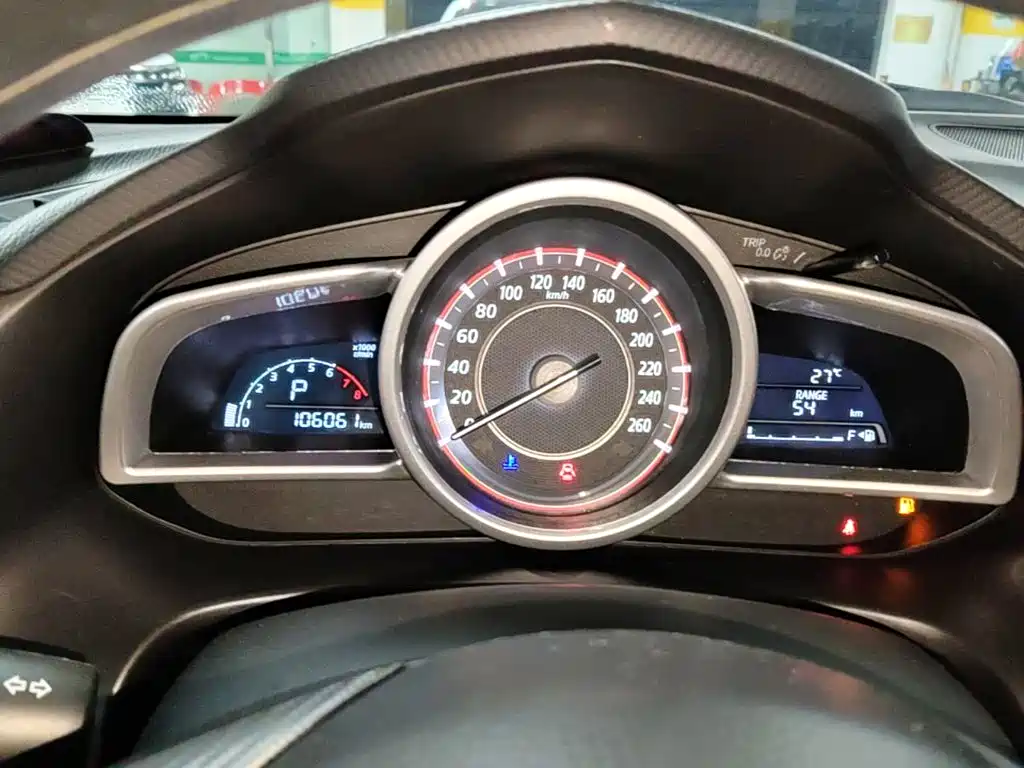 Mazda 3 Angkesela 2016 — фото 12