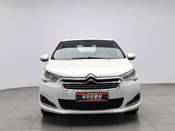 Citroën C4L 2013