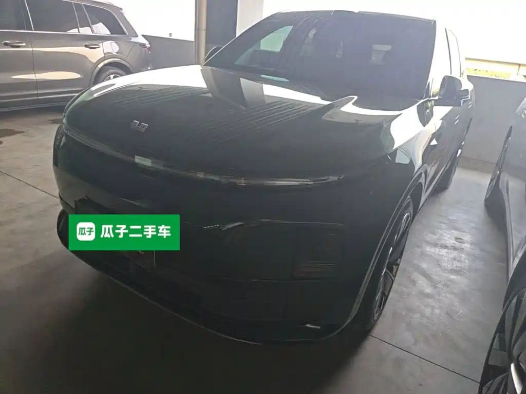 Li Auto Li L6 2025