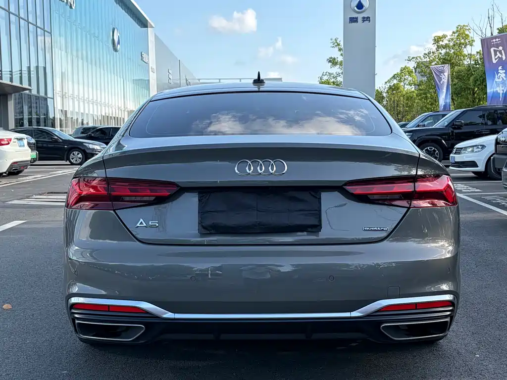 Audi A5 2023 — фото 16