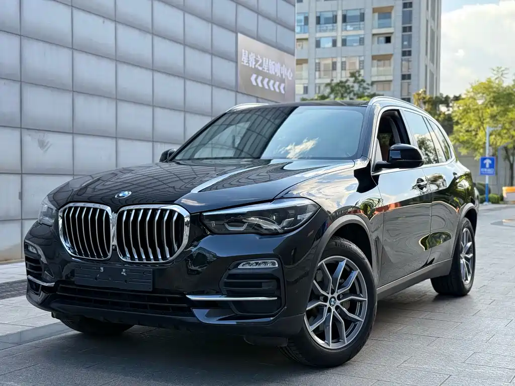 BMW X5 2020 — фото 1