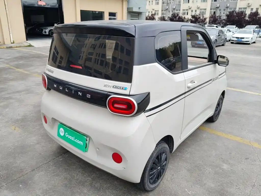 Wuling MINIEV 2024