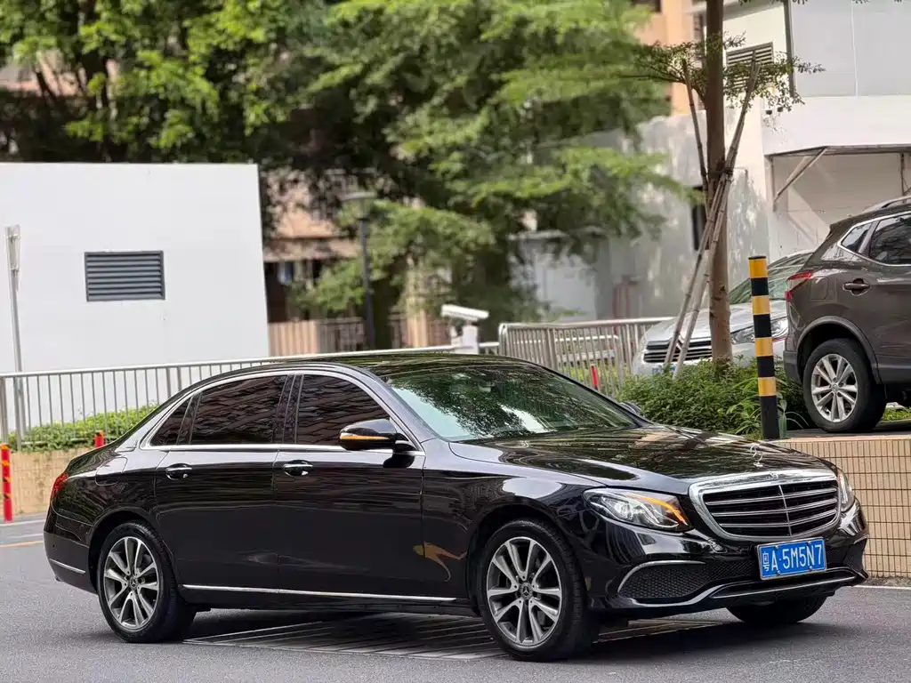 Mercedes-Benz E-Class 2020
