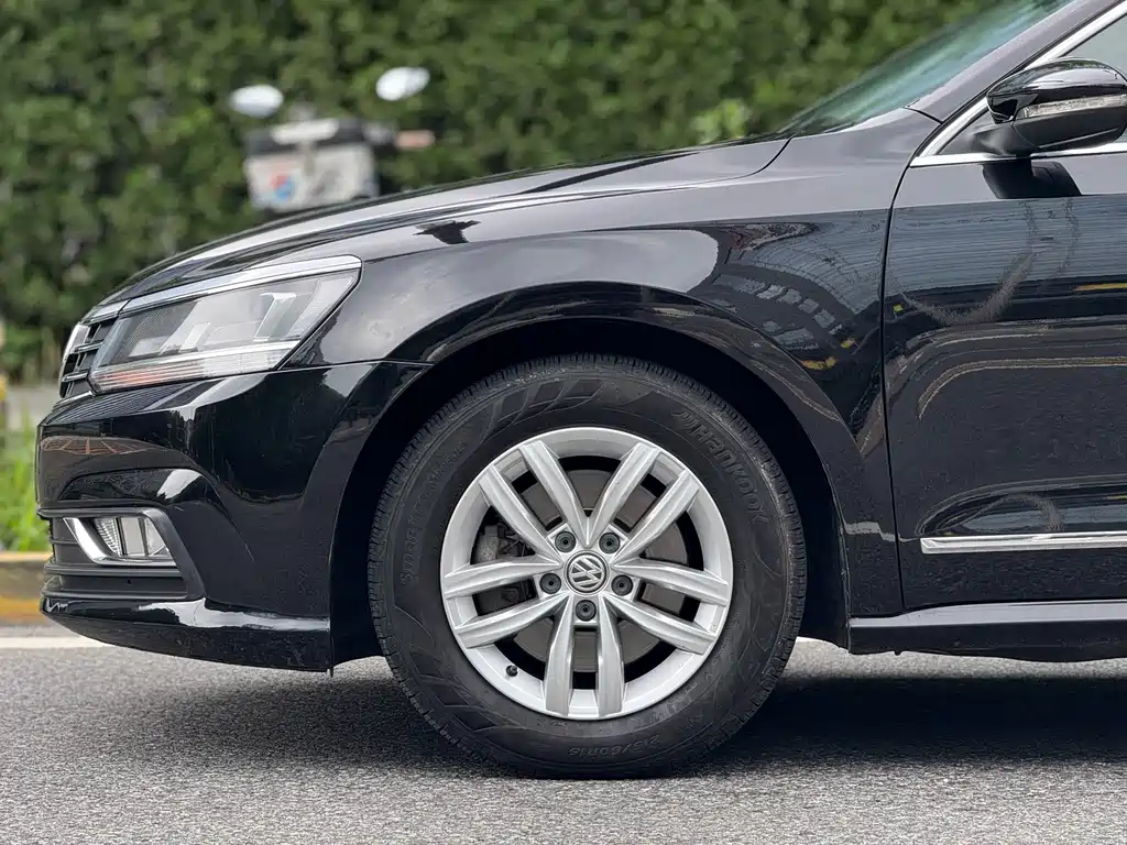 Volkswagen Passat 2016