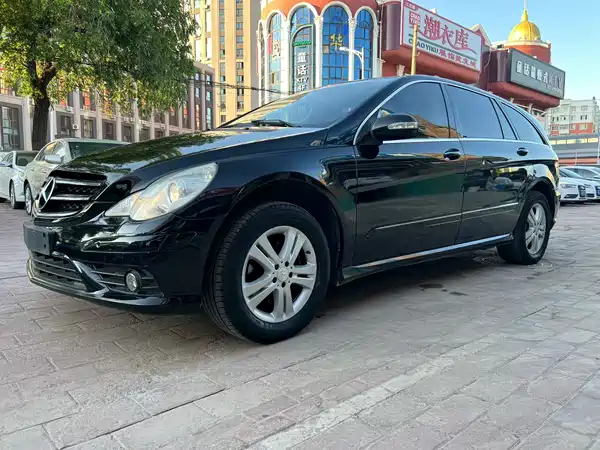 Mercedes-Benz R-Class 2010