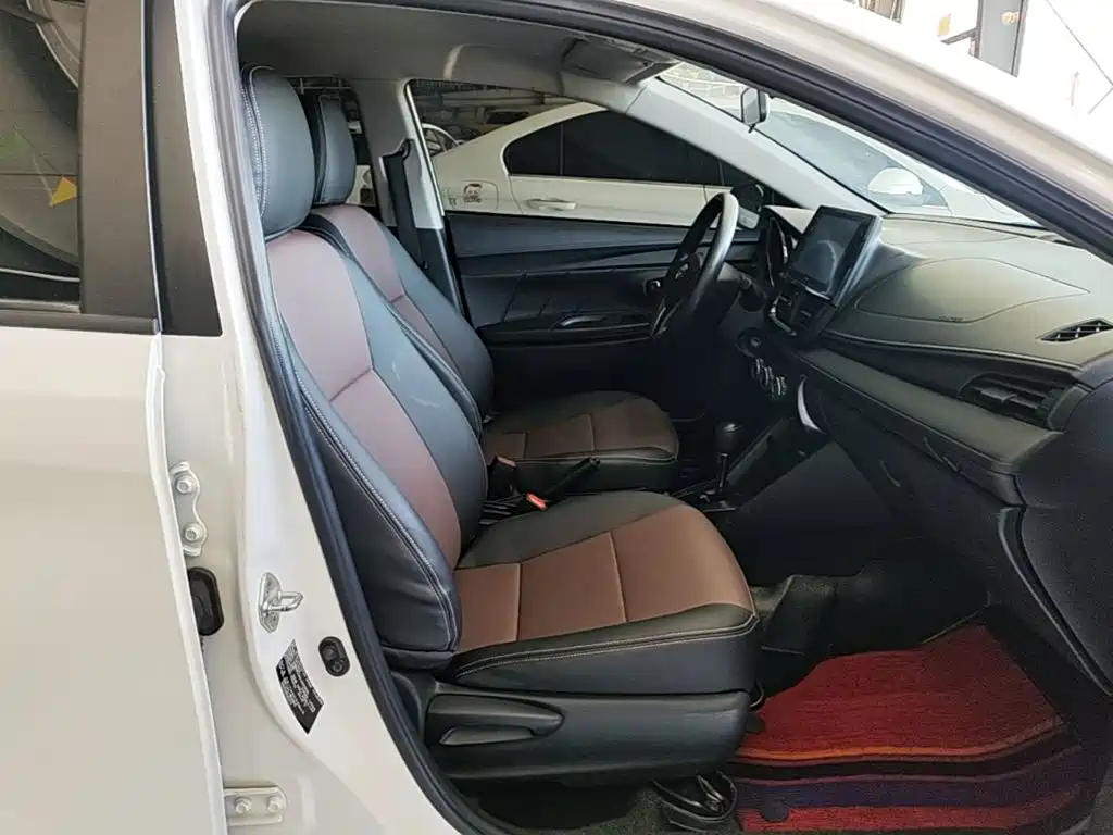 Toyota Vios 2021 — фото 25
