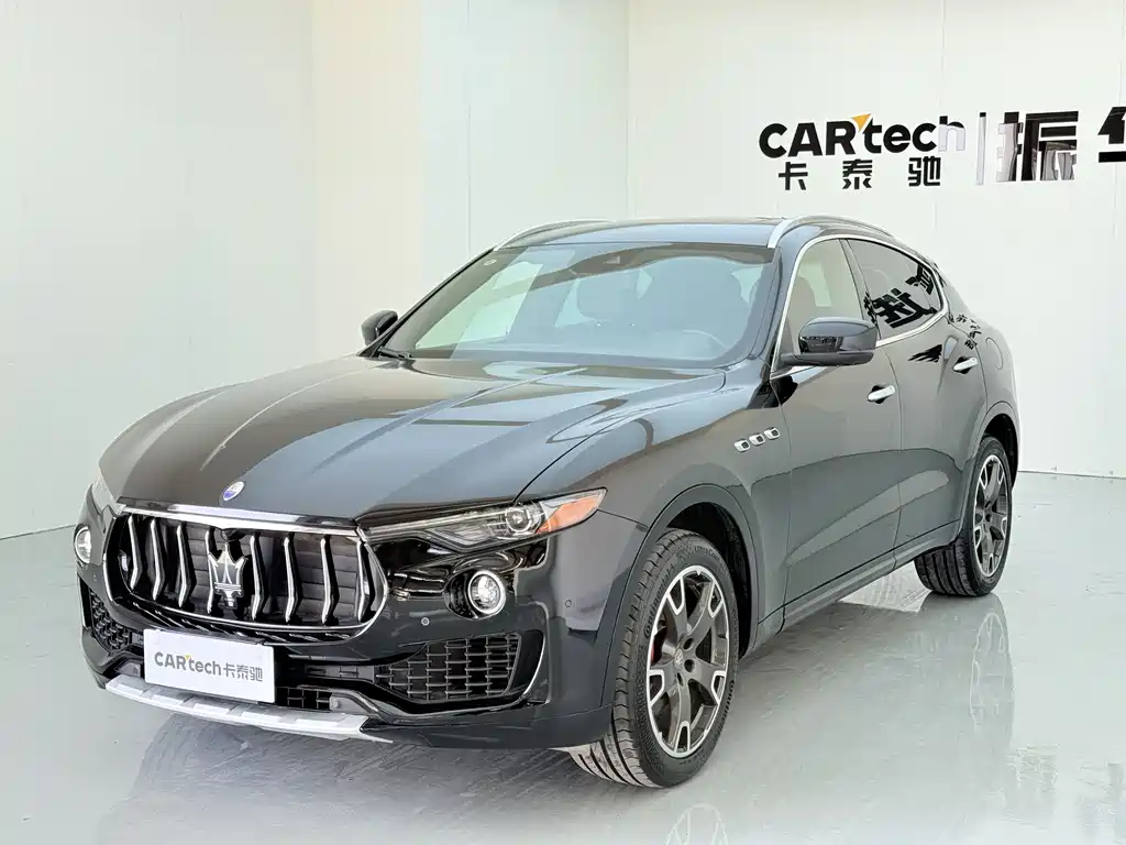 Maserati Levante 2017 — фото 1