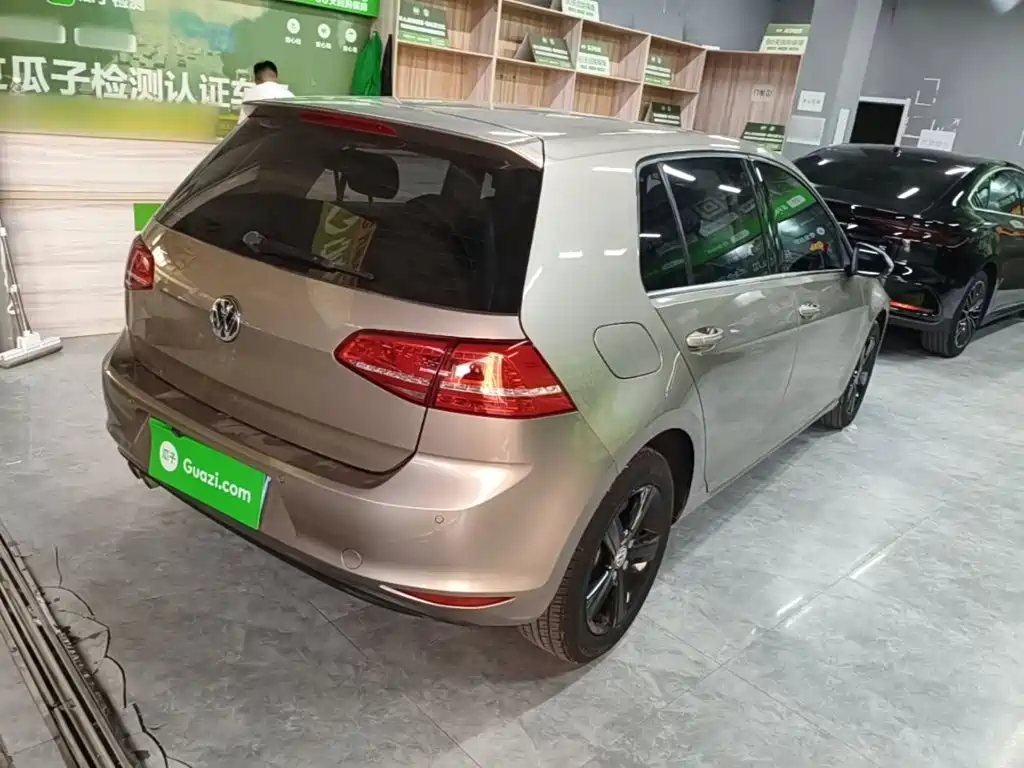 Volkswagen Golf 2014