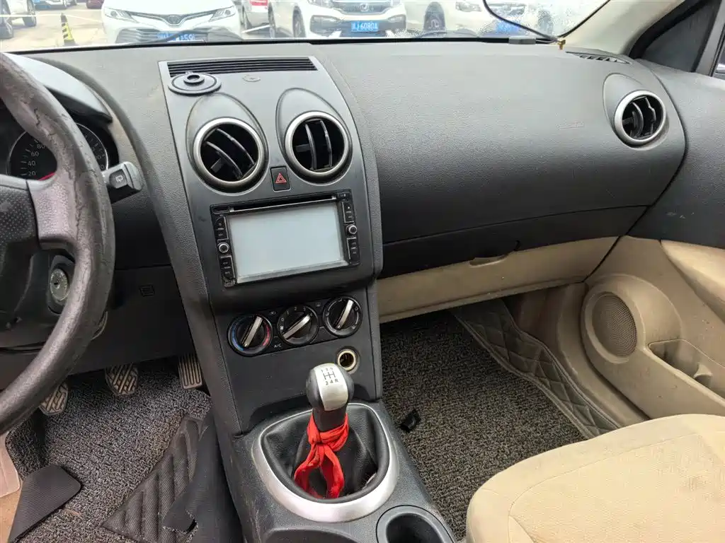 Nissan Qashqai 2014 — фото 12