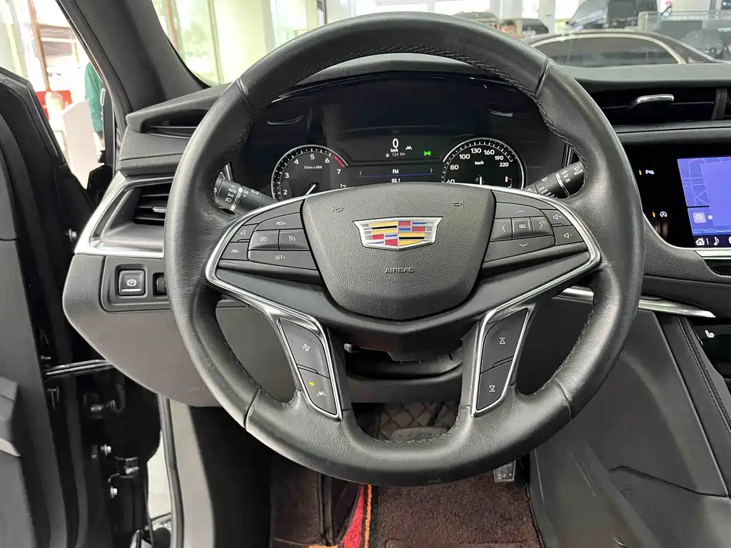 Cadillac XT5 2022 — фото 18