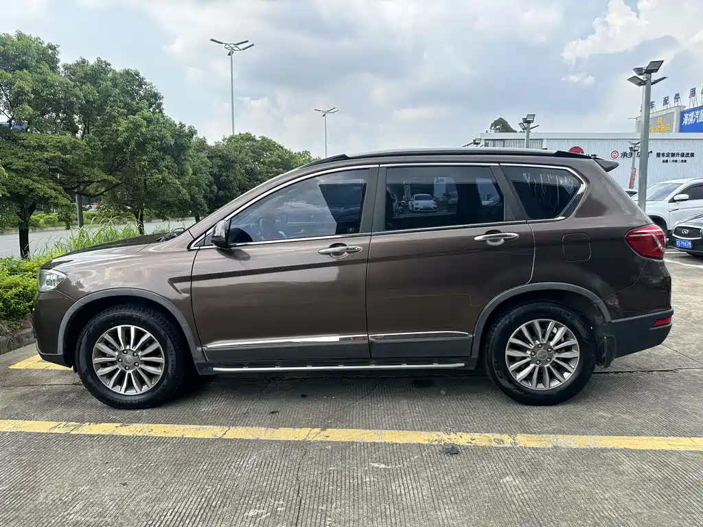 Haval H6 2016 — фото 13
