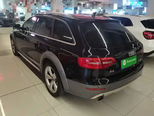 Audi A4 2014