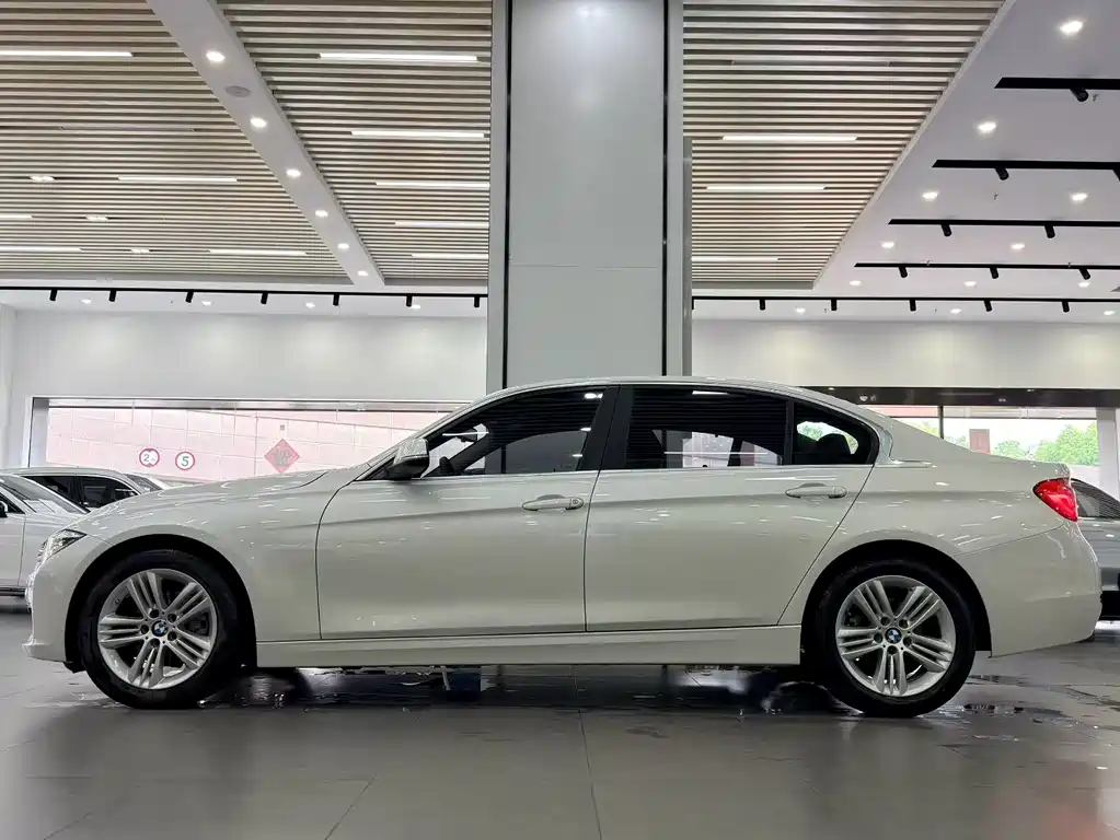 BMW 3 Series 2017