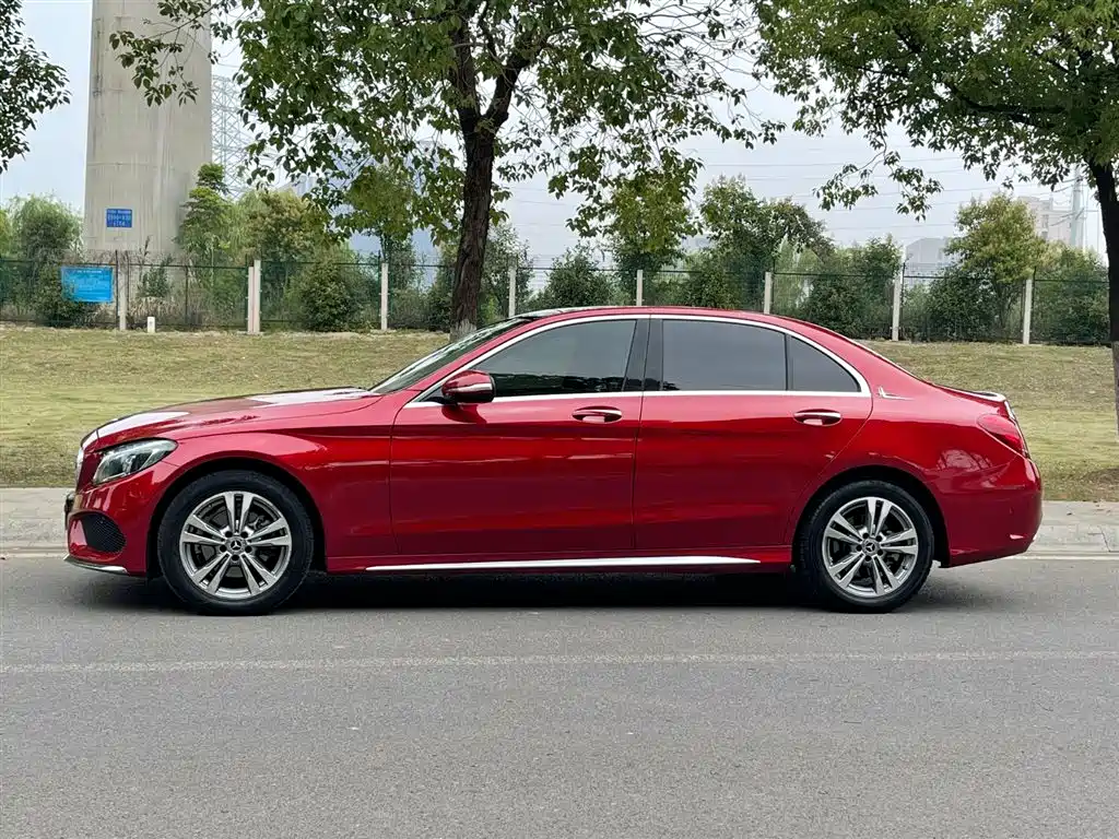 Mercedes-Benz C-Class 2017