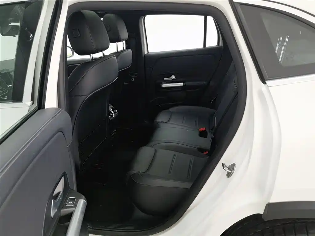 Mercedes-Benz GLA 2022 — фото 15