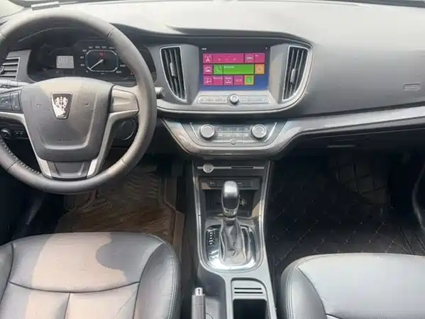 Roewe 360 2017