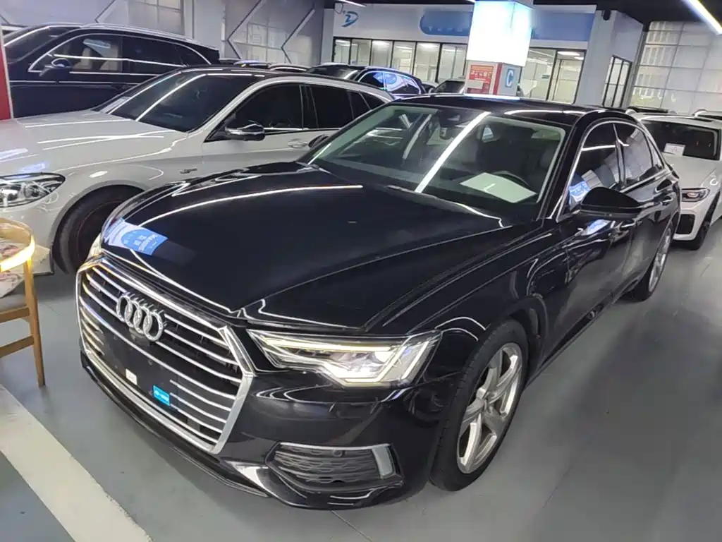 Audi A6L 2020