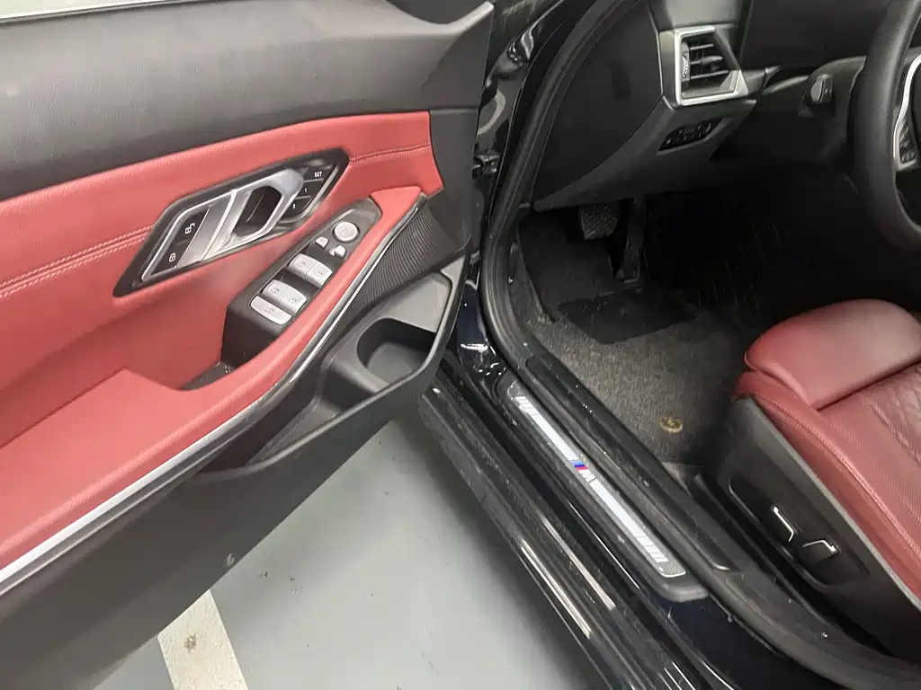 BMW 3 Series 2024