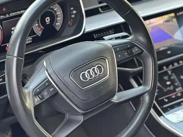 Audi A8 2019