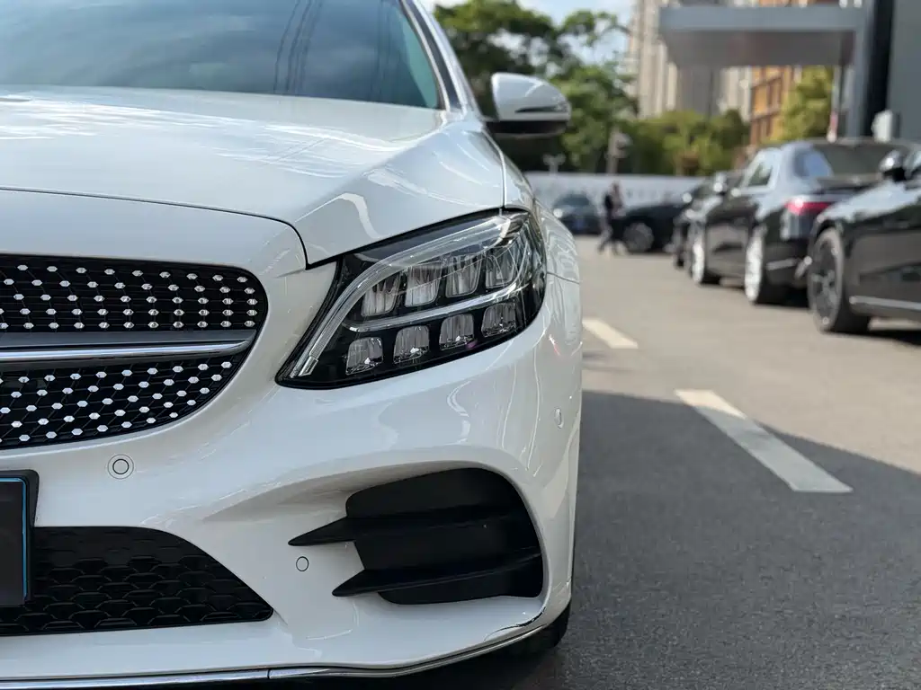 Mercedes-Benz C-Class 2021 — фото 10