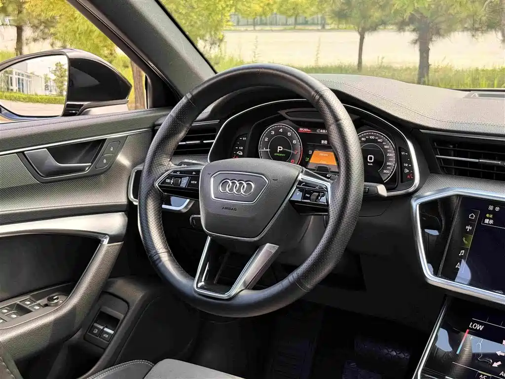 Audi A6L New Energy 2021 — фото 12