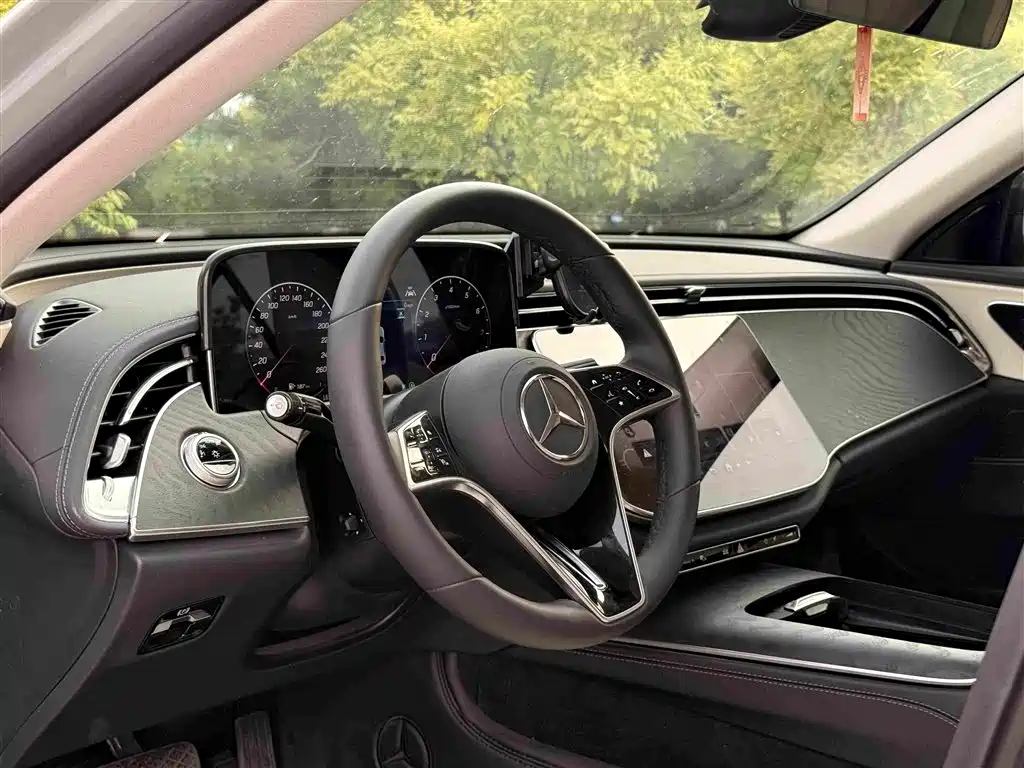 Mercedes-Benz E-Class 2026