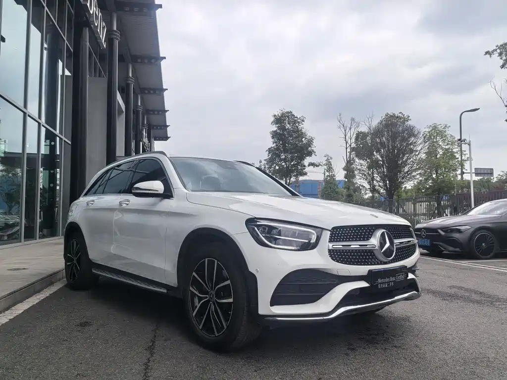 Mercedes-Benz GLC 2022 — фото 4
