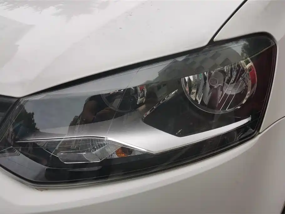 Volkswagen Polo 2016