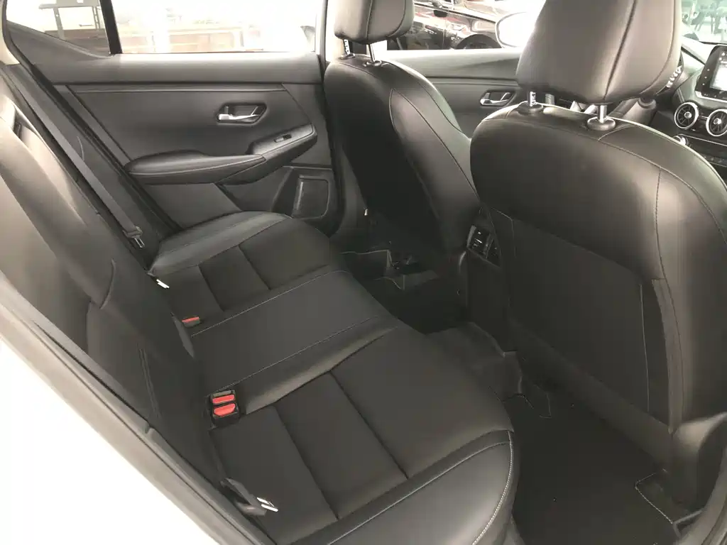 Nissan Sylphy 2022 — фото 10