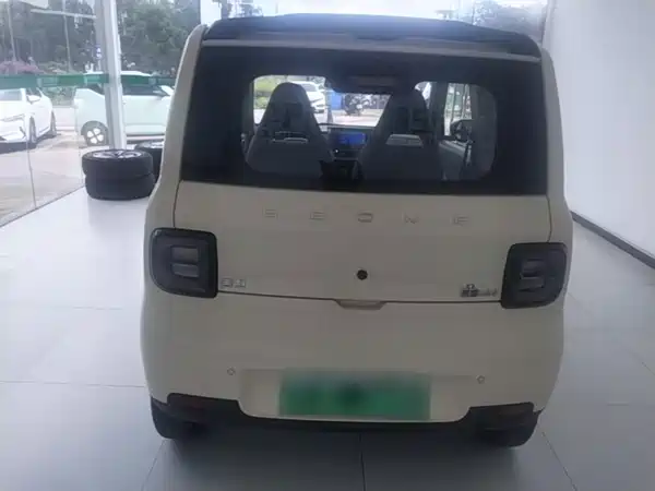 Geely Galaxy Panda 2025