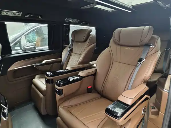 Mercedes-Benz Vito 2025