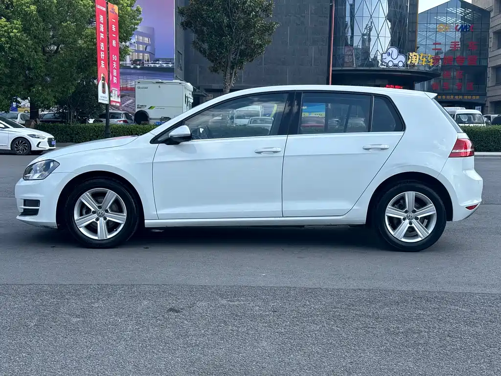 Volkswagen Golf 2015 — фото 10