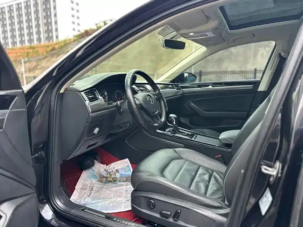 Volkswagen Phideon 2018