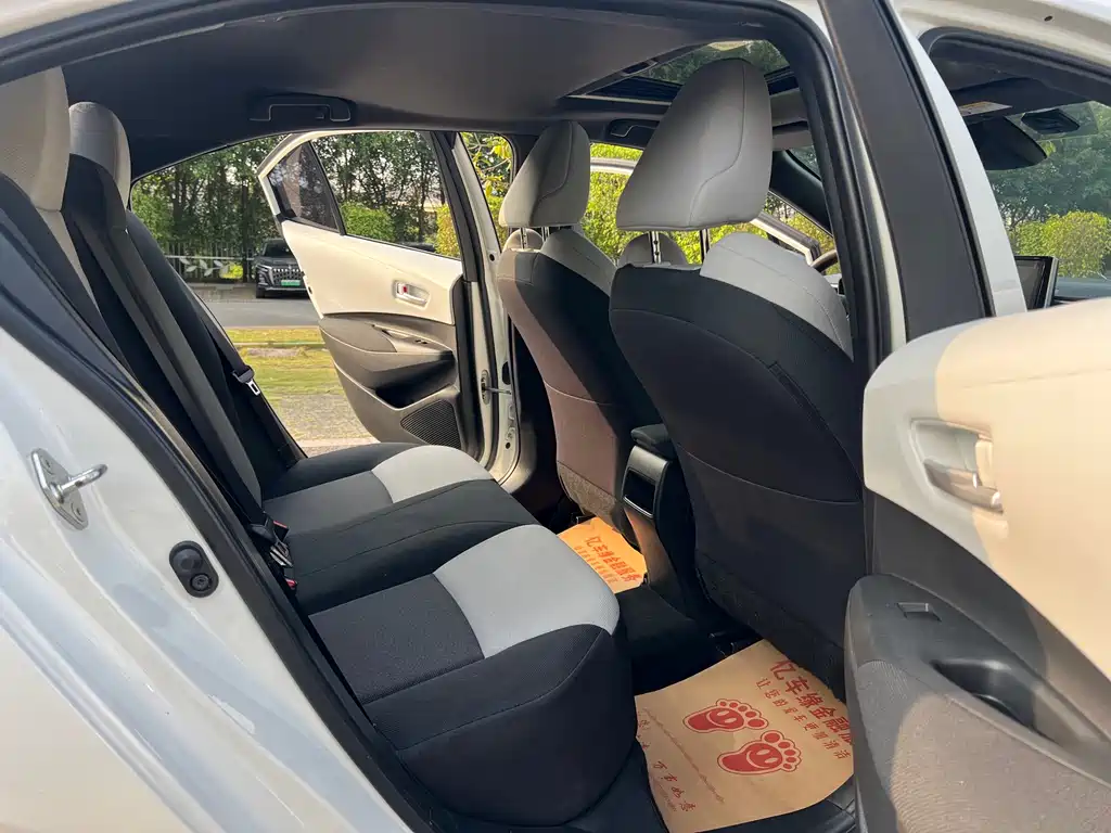 Toyota Levin 2019 — фото 12