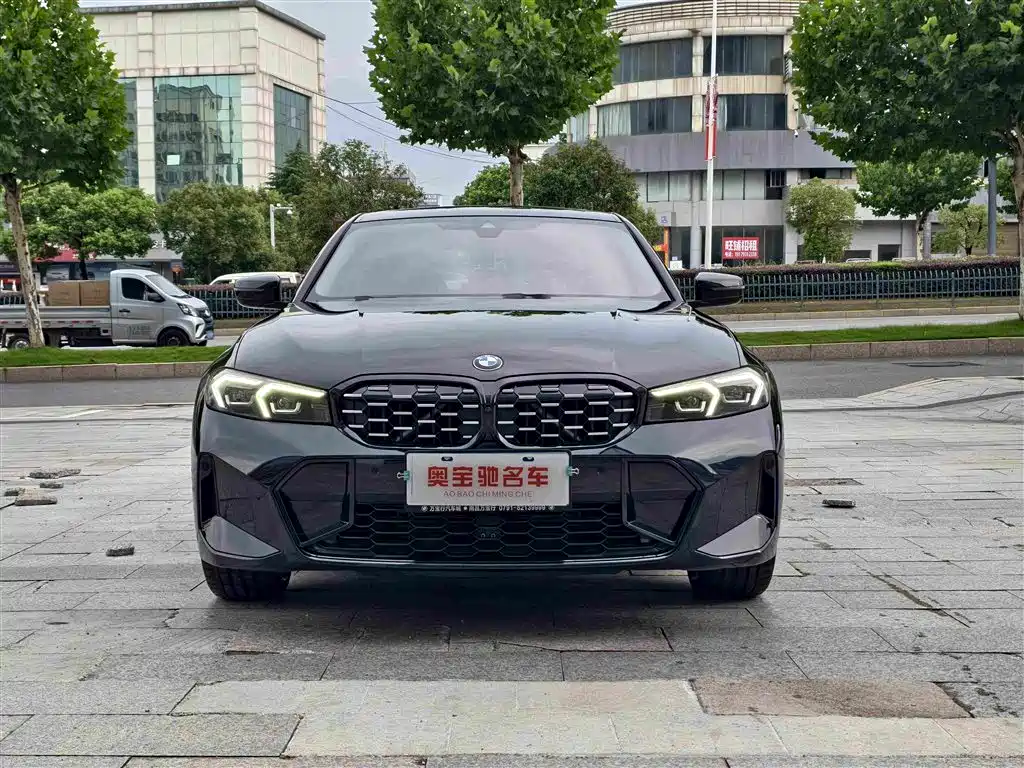 BMW 3 Series 2024