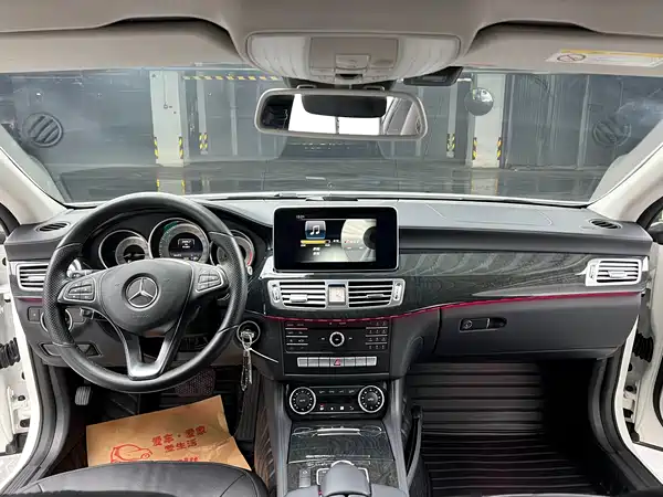 Mercedes-Benz CLS 2016