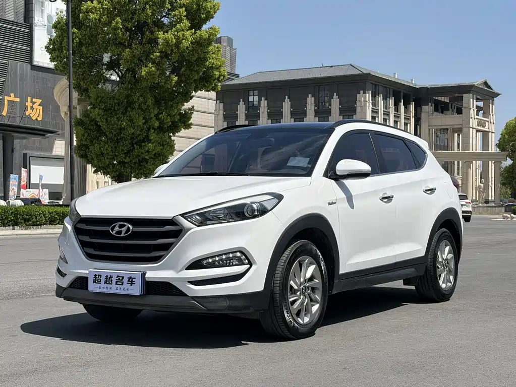 Hyundai Tucson 2018 — фото 1